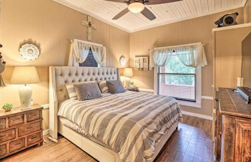 Country-Chic Cotter Home with Outdoor Living Space! - Foto 9