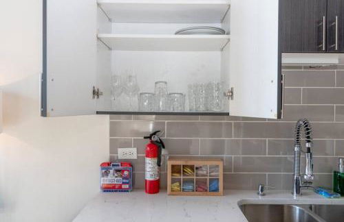 McCormick Place 2BR Stylish Suite with Optional Parking and Gym for up to 8 guests Near Soldier Field and Grant Park - Foto 10