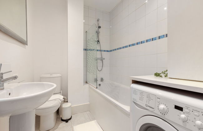 Amazing Flat in Battersea - Photo 45