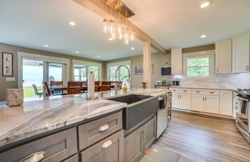 Houghton Lake Home with Private Dock and Kayaks! - Foto 8