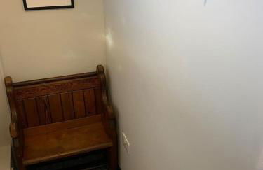 HOT TUB - Miners Cottage - edge of Brecon Beacons National Park - Heritage Town - Foto 5