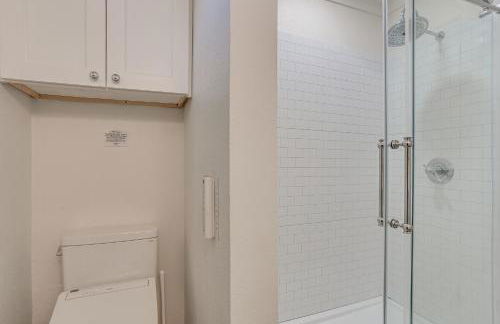 Walk to Lake Texoma Kingston Retreat with Deck! - Foto 11