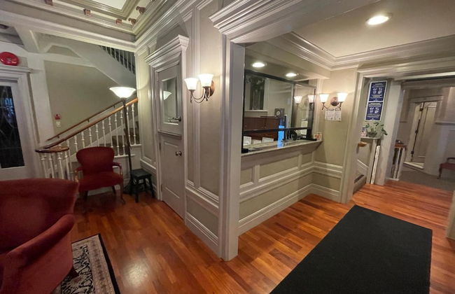 Powell Place at Nob Hill - Photo 3