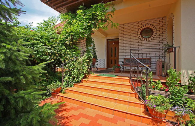 Levendula Apartman - Photo 31