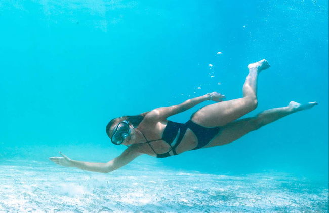 Southern Beaches Boat Tour - Photo 3