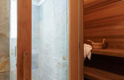 Chapman Cove by Avantstay Gorgeous Beach Bungalow w/ Sauna - Photo 26