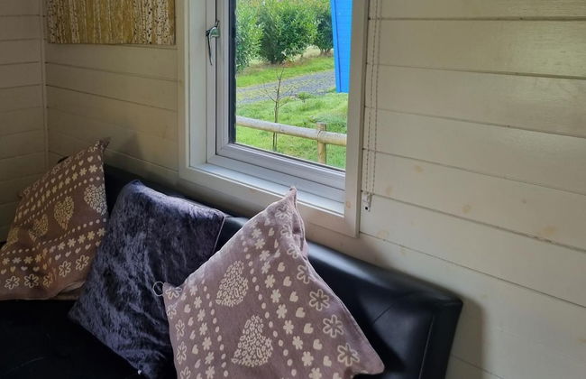 Glamping Hut - Sleeps 2, hot tub & Parking - Foto 10