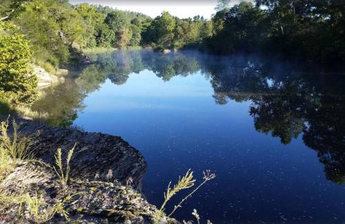 Just the Two of Us RIVER FRONT Luxury Cabin - Foto 52