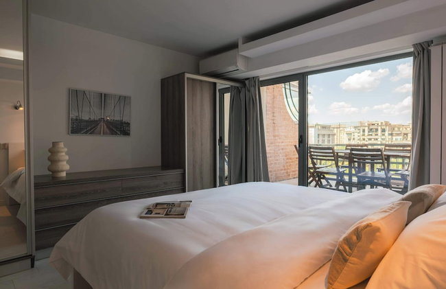 Unirii Center Apartments by Olala Homes - Photo 16