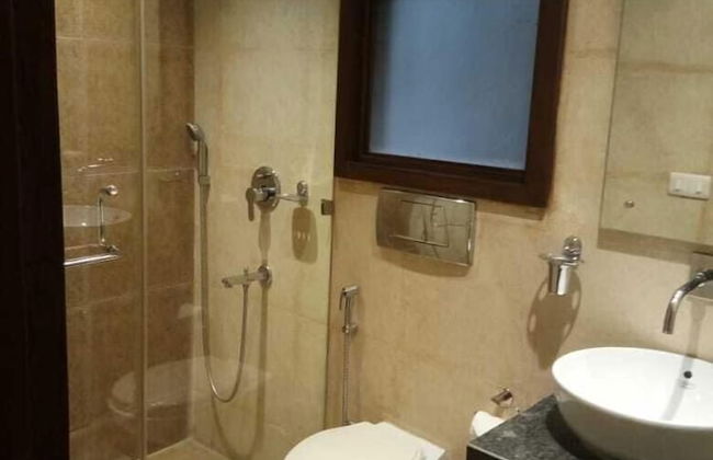 UDS Villa - Next to VFS, Walking to Connaught Place - Foto 39