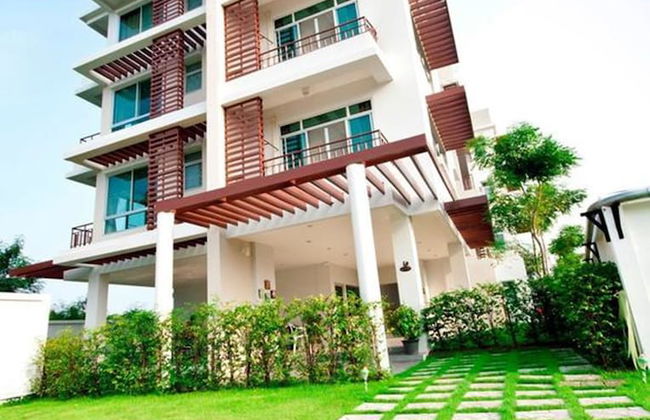 The Meet Green Apartment - Photo 1