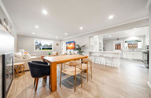 4BR Lux Los Gatos Home: Style & Comfy - Foto 14