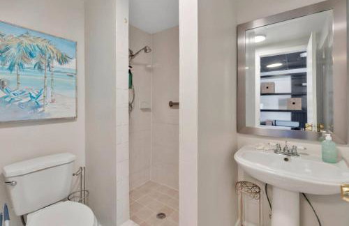 Huge 8BR wHTD Pool Ensuites Games Near Beach - Foto 41