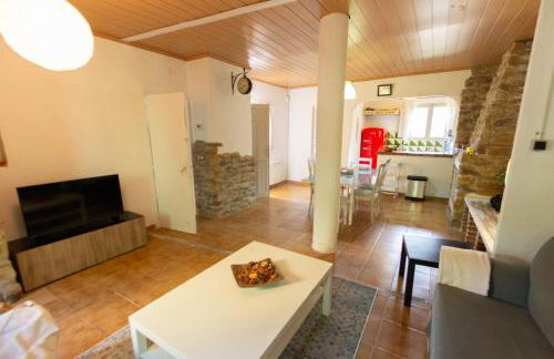 2 Private Abodes in One Magnificent Villa! - Foto 30