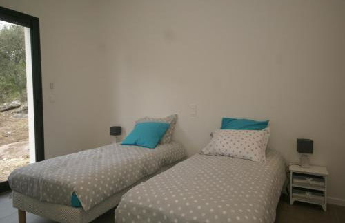 State of the Art Fixtures Villa in Vidauban with Pool - Photo 56