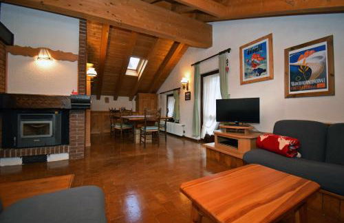 "La Mansarda" in the Dolomites Jacuzzi - Photo 1