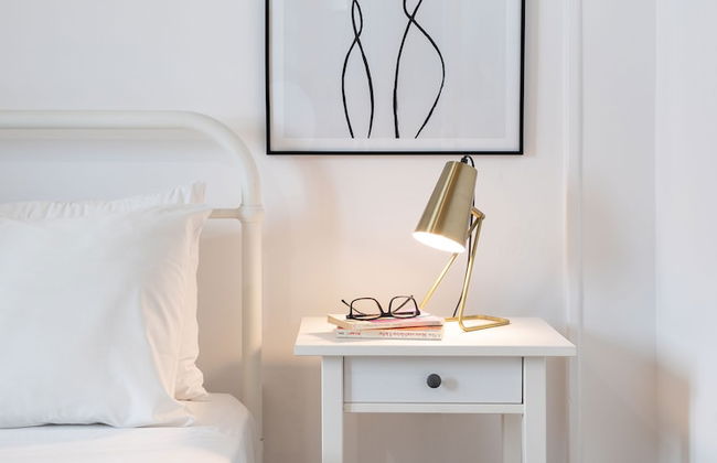 Breeze One Bedroom Apartment by BluPine - Foto 6