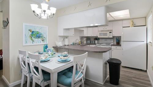 2 BR second story condo close to beaches - Foto 2