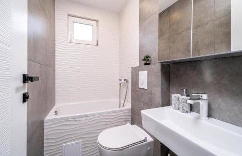 Beautiful Home In Trstenik With Kitchen - Foto 34