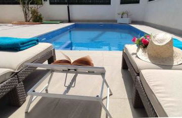CASA SOLEADA Piscina CLIMATIZADA y PRIVADA - Foto 6