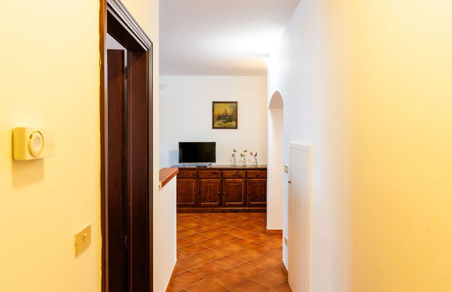 3 bedroom Apartment in Diano Castello with swimming pool and garden - Photo 17