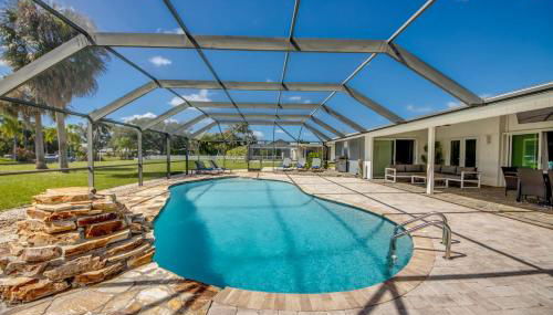 CoralVilla Seafan - prime location, with pool and canoes - Foto 3