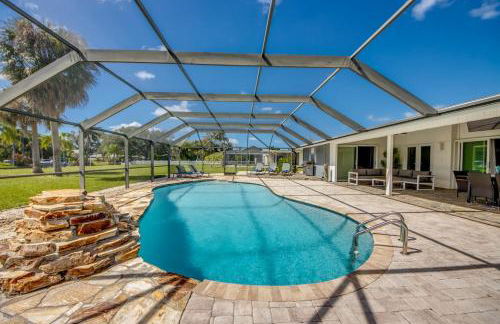 CoralVilla Seafan - prime location, with pool and canoes - Foto 3