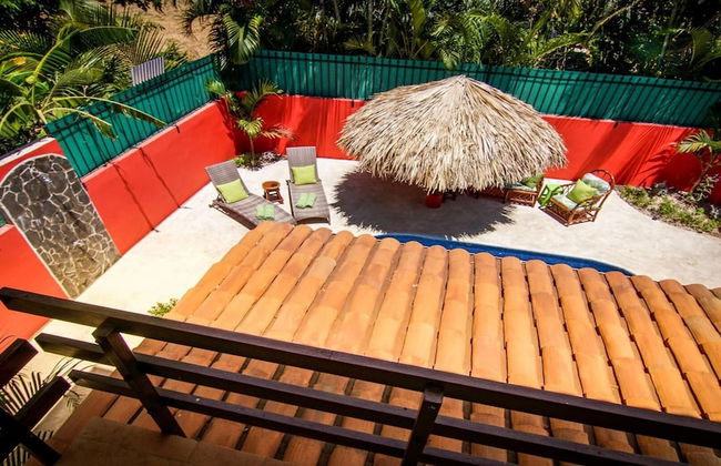 Big private home with pool in Surfside - a short walk from the beach - Photo 30