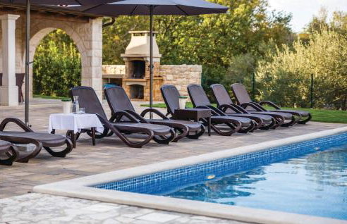 Beautiful Home In Turcic With Wifi - Foto 8