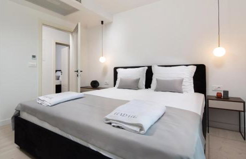 Amazing Apartment In Malinska With Wifi - Foto 12