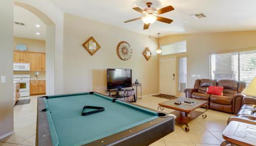 Golfers Oasis with Heated Pool in Avondale! - Foto 2