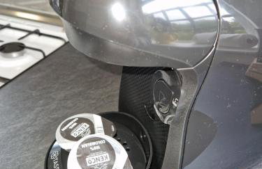 Stylish 4BR House, Sleeps 7, High-Speed Wi-Fi, Long Stay Friendly - Foto 23