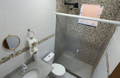 Casa Amarela Itaúna 4min da Praia que ocorre o WSL, 1min da pista de skate do LS, pracinha com parque infantil, quadra de futebol, tudo isso a 1 min da duplex, perto do comércio, wi-fi super rápido, estacionamento gratuito, monitoramento 24hrs - Foto 20