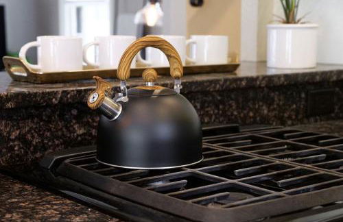 The Knocking Bird- Mins to CLE Clinic - Foto 31