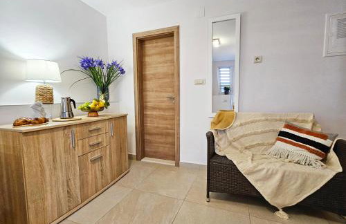 Guest House Bona Dea - Trogir Area - Photo 42