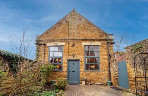 Unique renovated former chapel - Pass the Keys - Photo 35