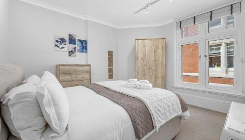 1 Bedroom Apartment Near Leicester Square - Foto 4, wardrobe