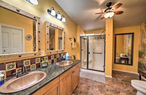 Hilltop Hideout with Peaceful Mountain Views - Foto 14