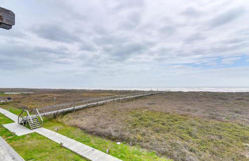 BBQs and Decks Oceanfront Surfside Beach Home - Photo 28