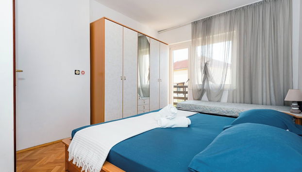 Spacious 2 Bedroom Apartment With Balcony - Foto 5, Habitación