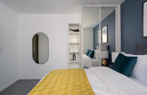 Central 1-Bed perfect for you By Valore Property Services - Foto 12