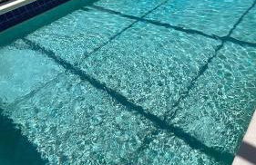 South Facing Pool with Lake View - Ideal for Families & Couples - Foto 26