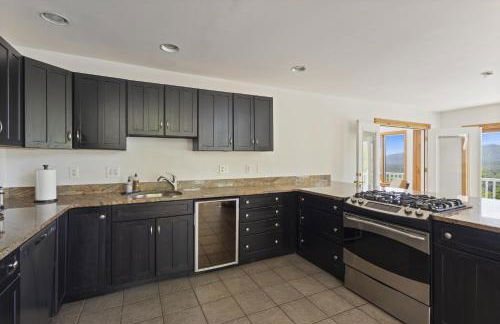 The Heights - Mountain Views, Hot Tub, Pool home - Foto 57