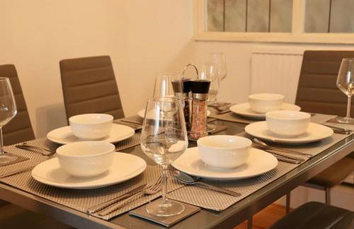 Lovely staycation with family FREE Parking & WiFi - Foto 27