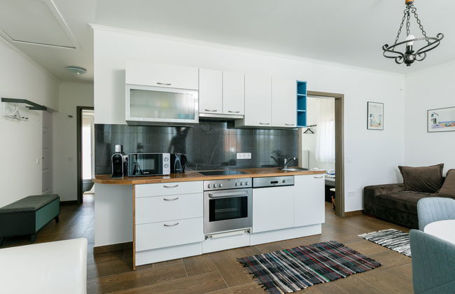 2 bedroom Apartment in Balatonszárszó with garden - Photo 14