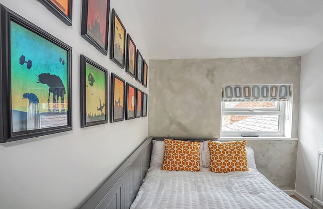 Modern 3-bed House on Tarporley High Street - Photo 9