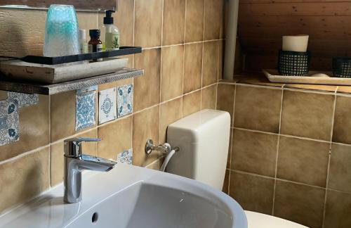 Vintage Apartment WOLF im Wadrilltal - Balkon Garten - Foto 7