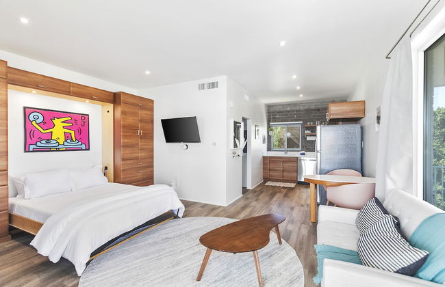 Modern Designer Studio with Pool - Foto 2