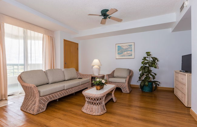 Alupang Beach Tower - Foto 26