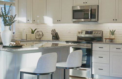 Cozy Cottage in the Heart of Huntersville - Foto 19